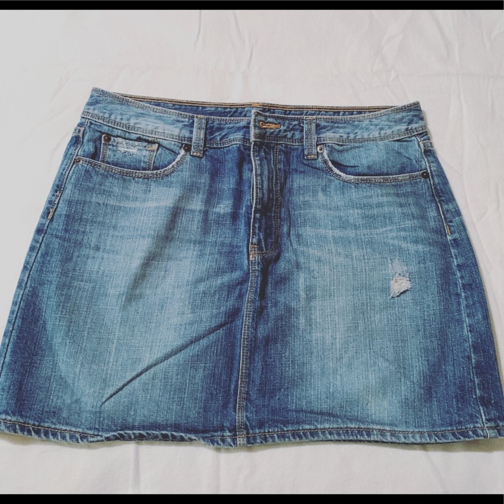 GAP Denim skirt